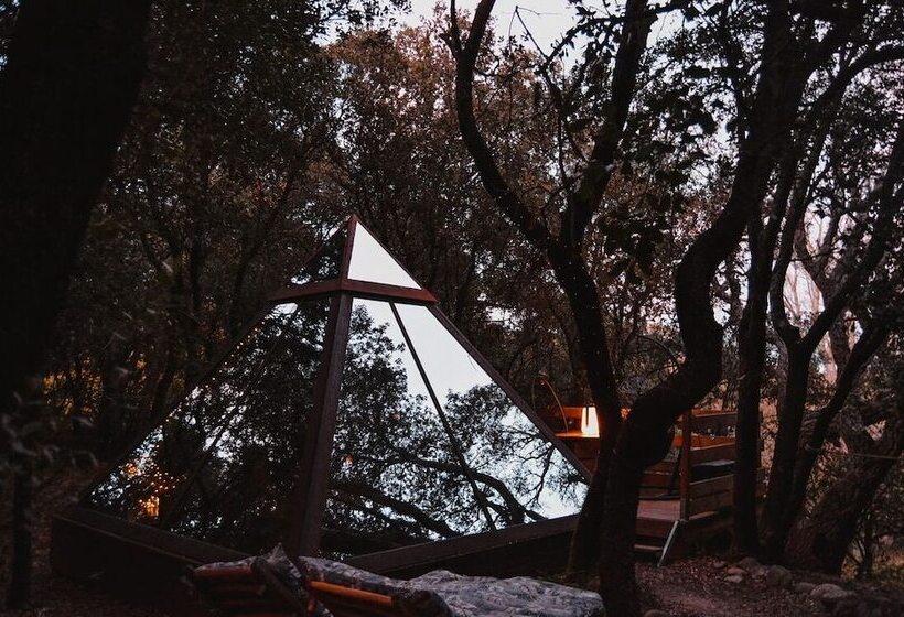 בית מלון כפרי Le Mas Cabanids