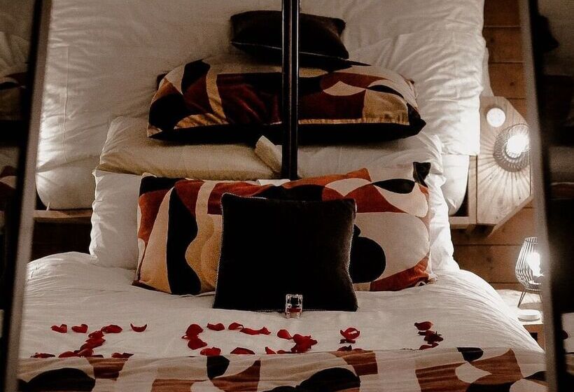 בית מלון כפרי Le Mas Cabanids