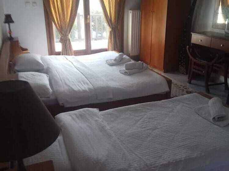 فندق Papanikolaou