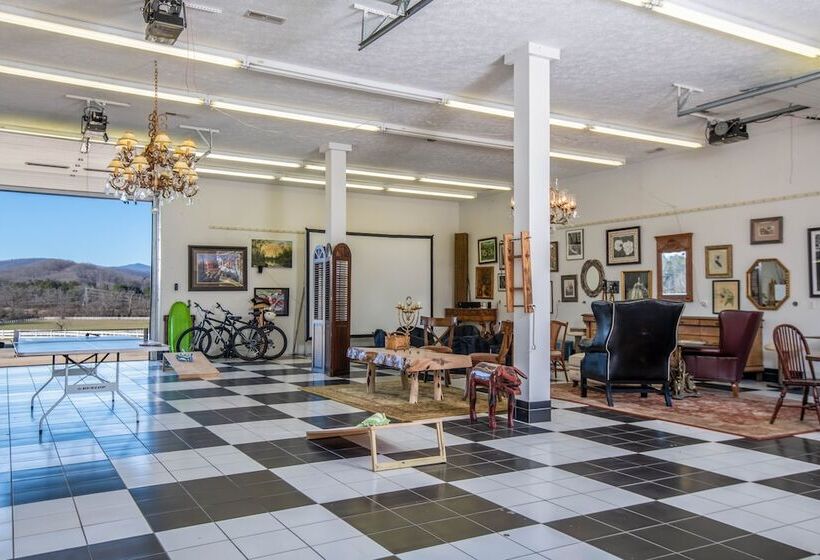 هتل روستایی The Horse Shoe Farm