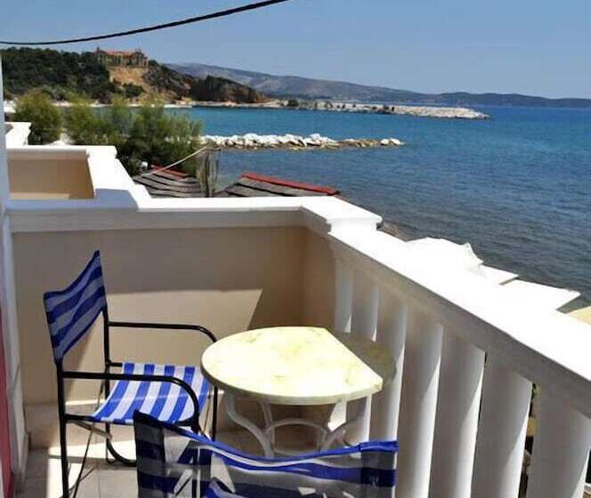 هتل Samaras Beach