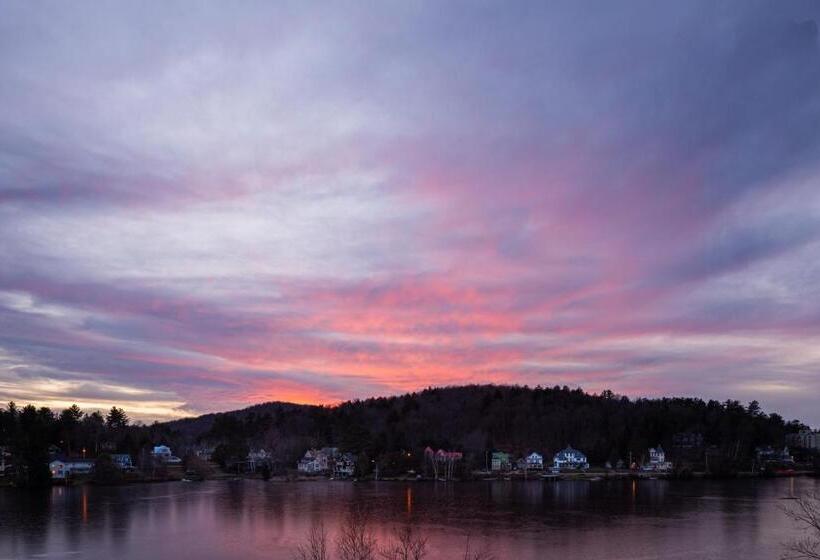 فندق Voco Saranac Lake Ny Waterfront, An Ihg
