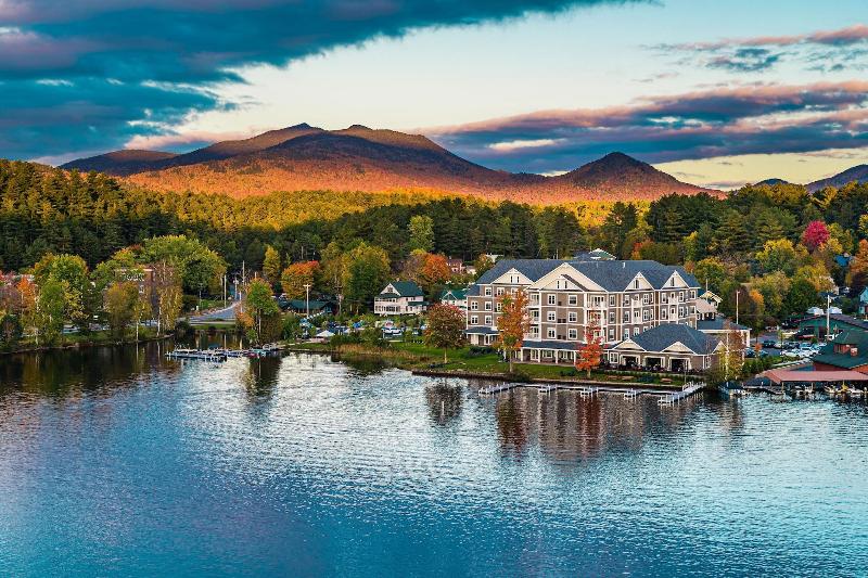 فندق Voco Saranac Lake Ny Waterfront, An Ihg