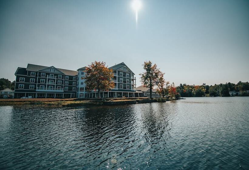 فندق Voco Saranac Lake Ny Waterfront, An Ihg
