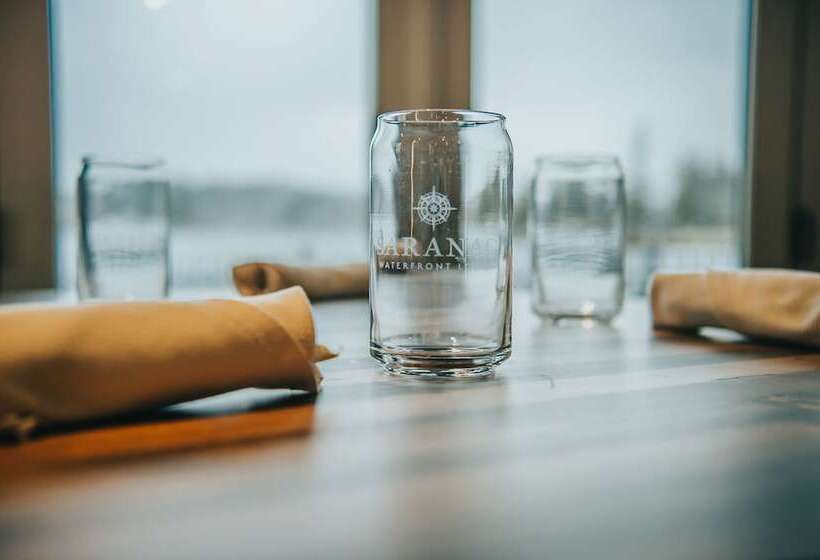 فندق Voco Saranac Lake Ny Waterfront, An Ihg