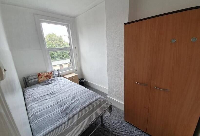 ホテル Sial Group Townhouse