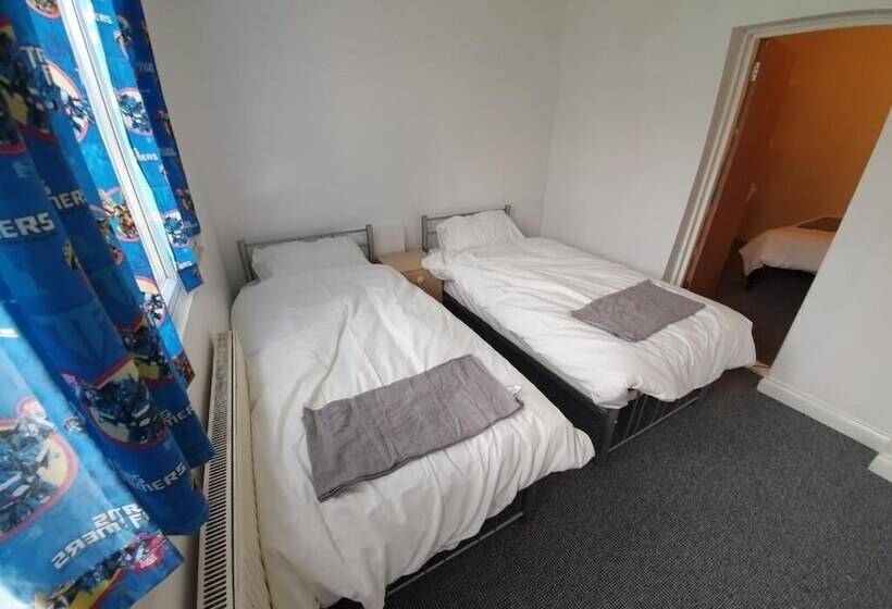 ホテル Sial Group Townhouse