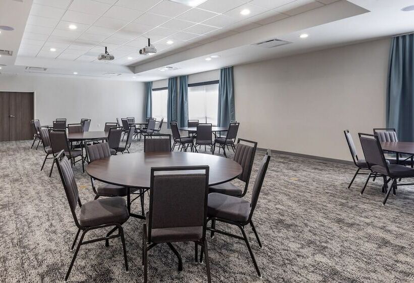 فندق Staybridge Suites Grand Prairie Near Epic Central, An Ihg