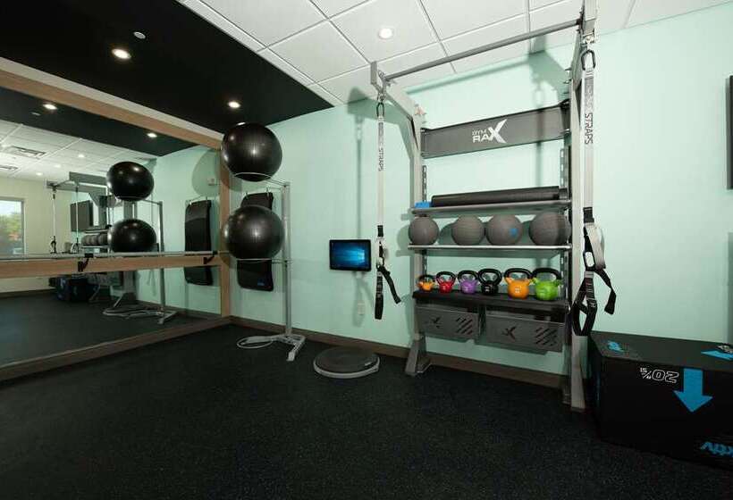 Отель Tru By Hilton The Colony Dallas