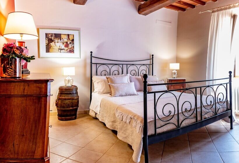 Cottage In Tuscany With Private Pool