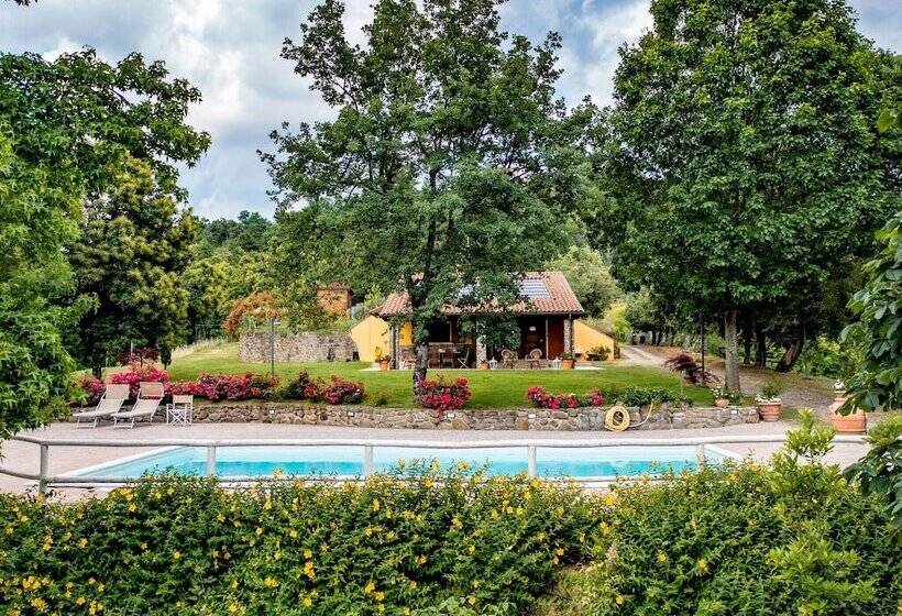 Cottage In Tuscany With Private Pool