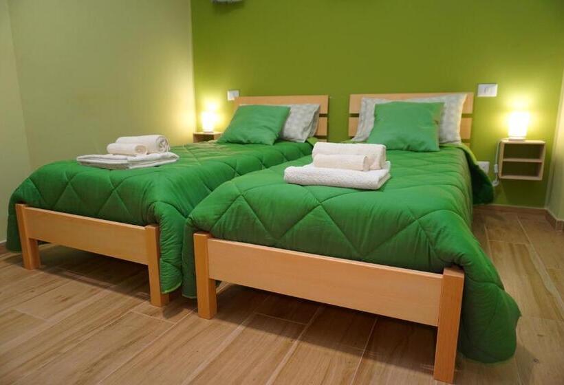 پانسیون Apulia Rooms Bari