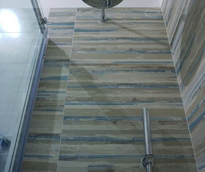 פנסיון Apulia Rooms Bari