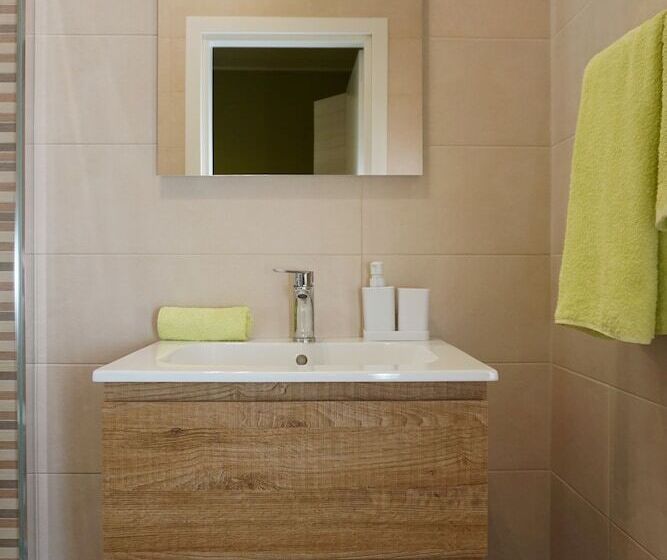 פנסיון Apulia Rooms Bari