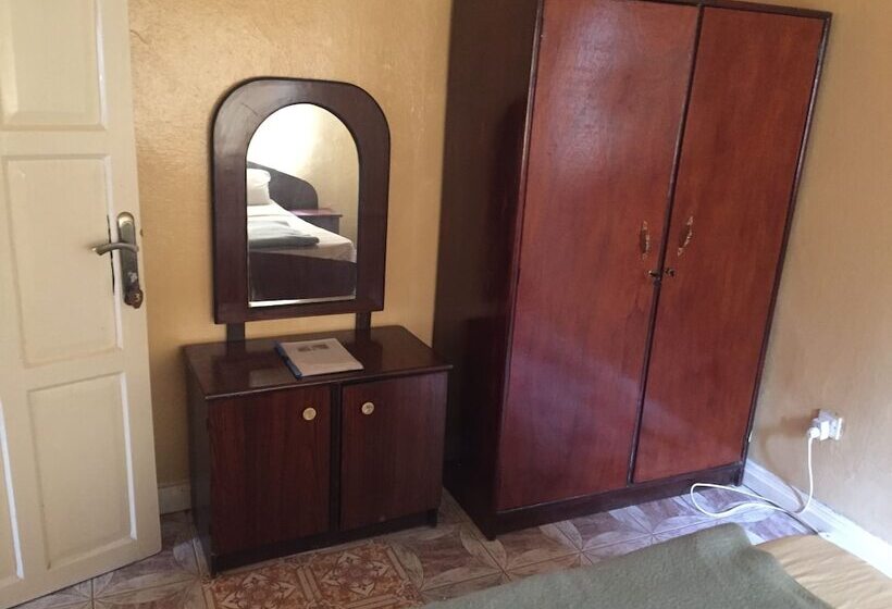 پانسیون One World Village Guesthouse