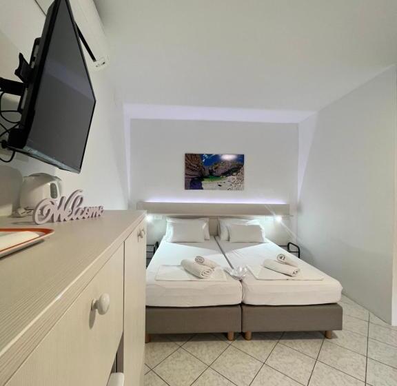 بنسيون Residence Bella