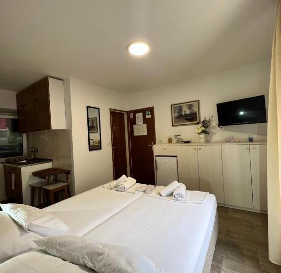 פנסיון Residence Bella