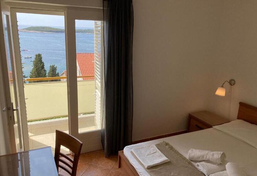 پانسیون Rooms Vinka Tudor