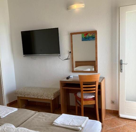 پانسیون Rooms Vinka Tudor