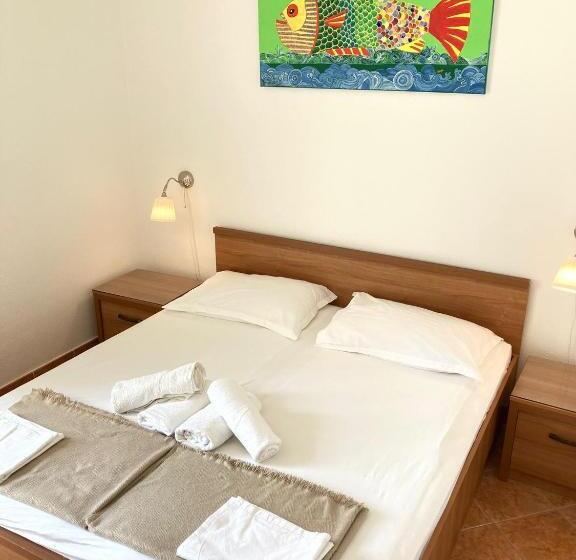 پانسیون Rooms Vinka Tudor