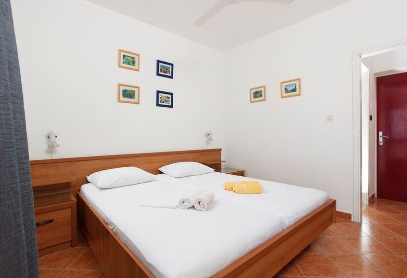 پانسیون Rooms Vinka Tudor