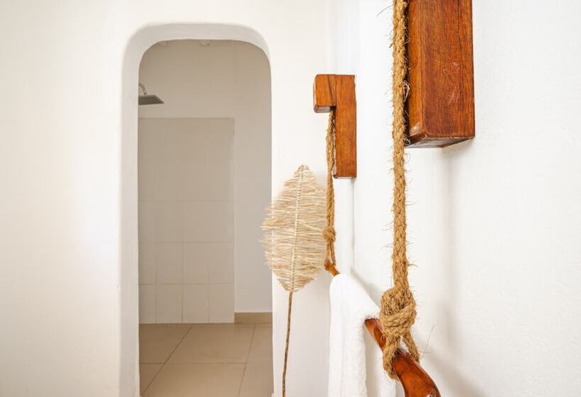 פנסיון Shanuo Beach Bungalows