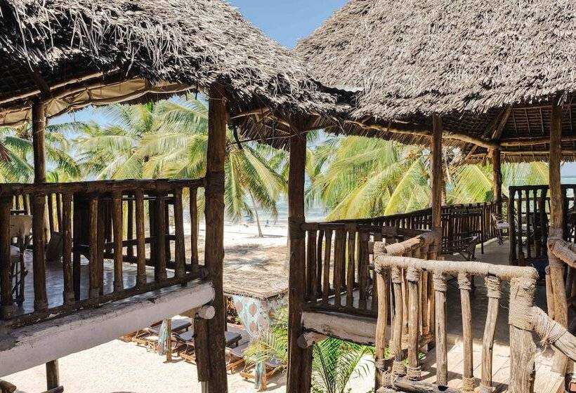 פנסיון Shanuo Beach Bungalows