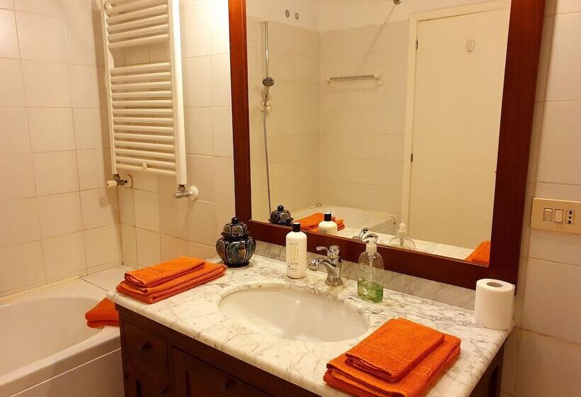 膳宿费 Villa Foscolo Luxury Rooms & Apartments