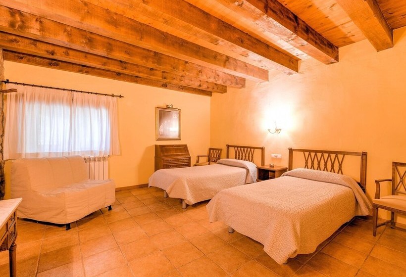 Rural Cottage In The Catalonian Prepyrenees