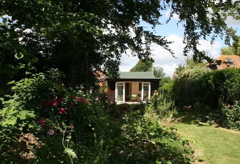 Rural Cottage Near The Beach And A Nature Reserve