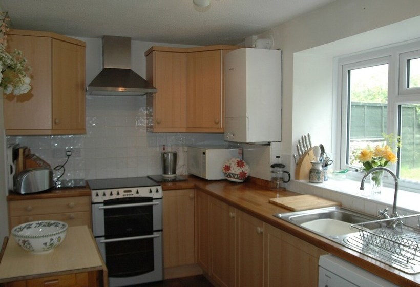 Rural Cottage With Lovely Features Such As A Warm Fireplace, Situated In Aber