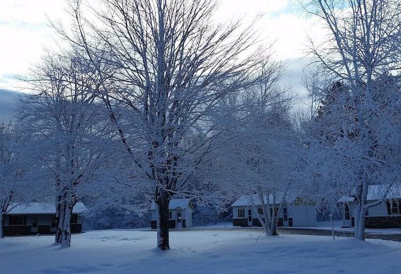 Sunshine Motel And Cabins