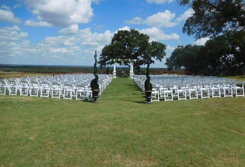 The Hideout Golf Club & Resort