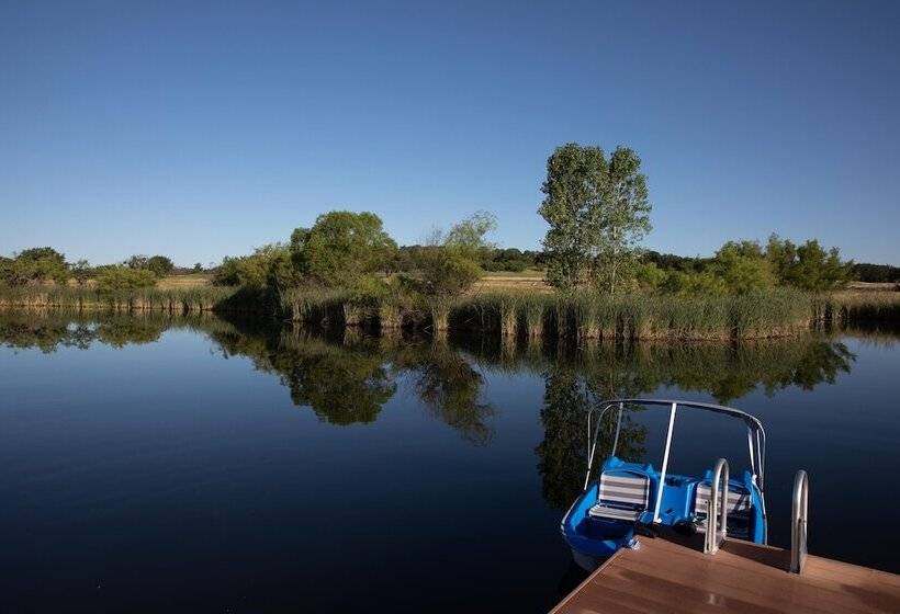 The Hideout Golf Club & Resort