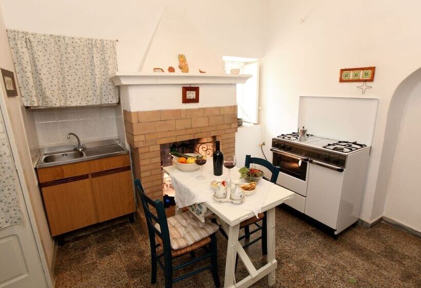 Typical Trullo With Conical Roof In Excellent Area Near Sea