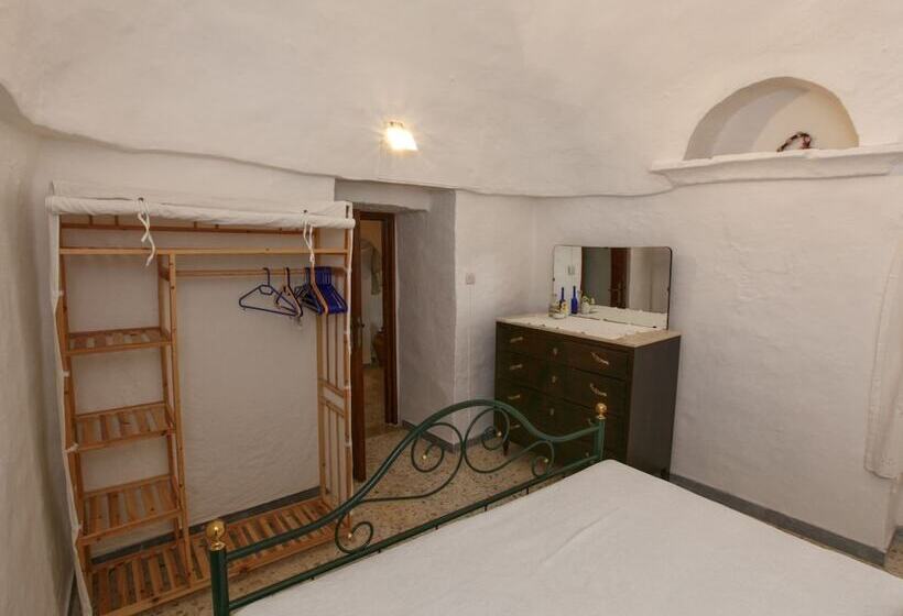 Typical Trullo With Conical Roof In Excellent Area Near Sea