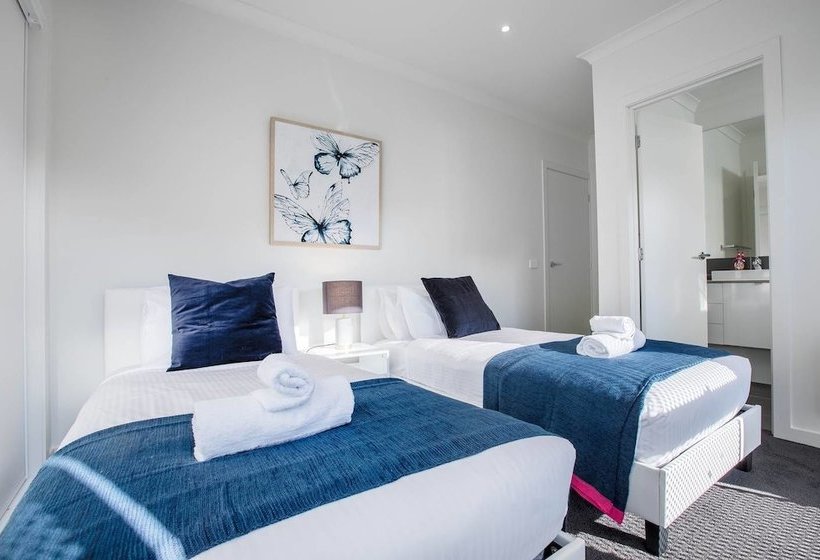 89 Fancy Doncaster Home