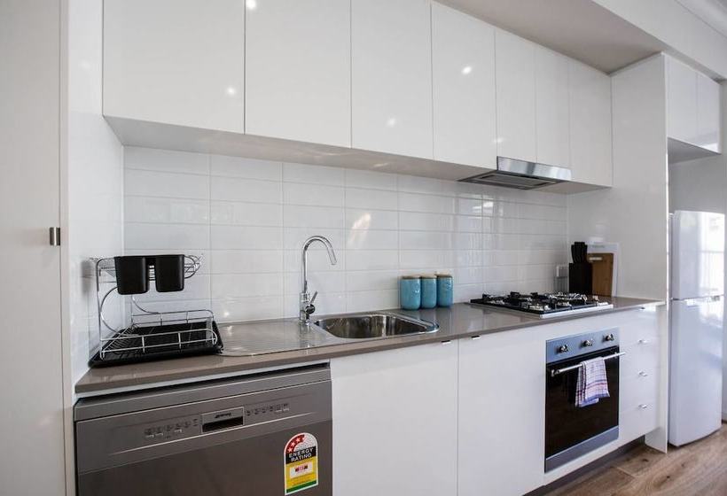 89 Fancy Doncaster Home