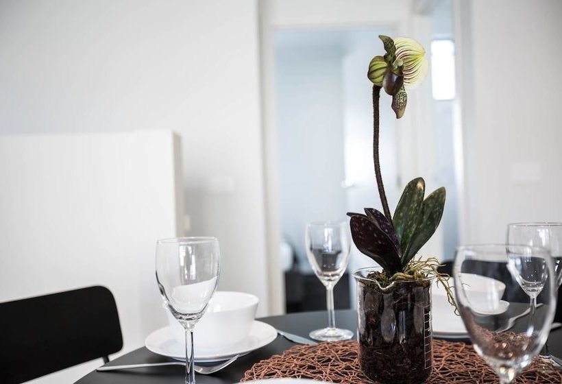 89 Fancy Doncaster Home