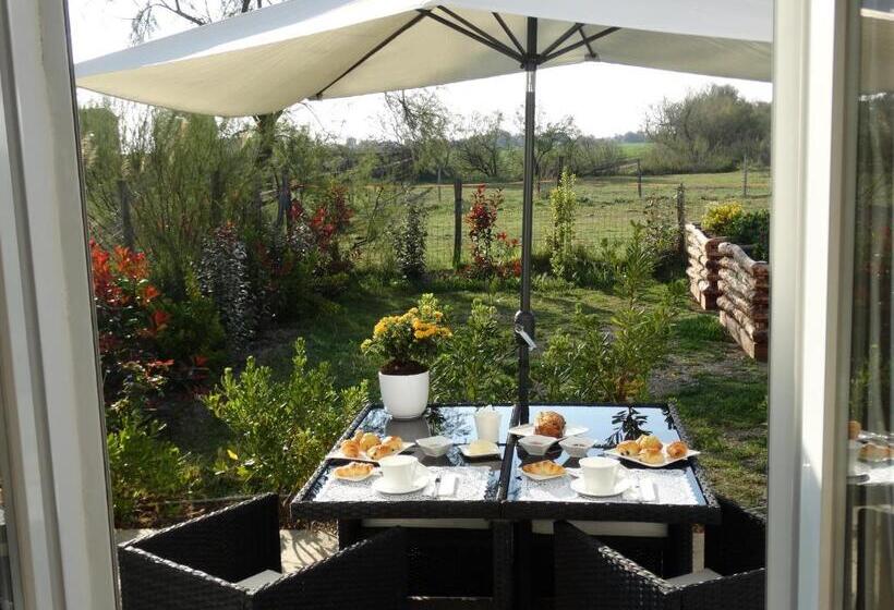 تختخواب و صبحانه Aigues Marines