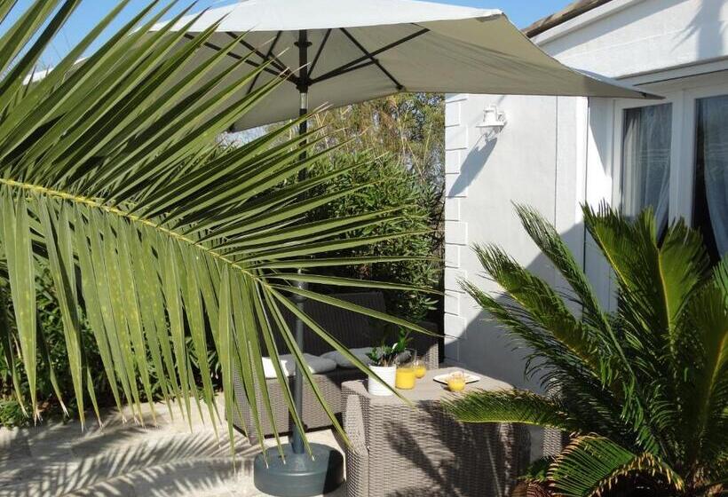 تختخواب و صبحانه Aigues Marines