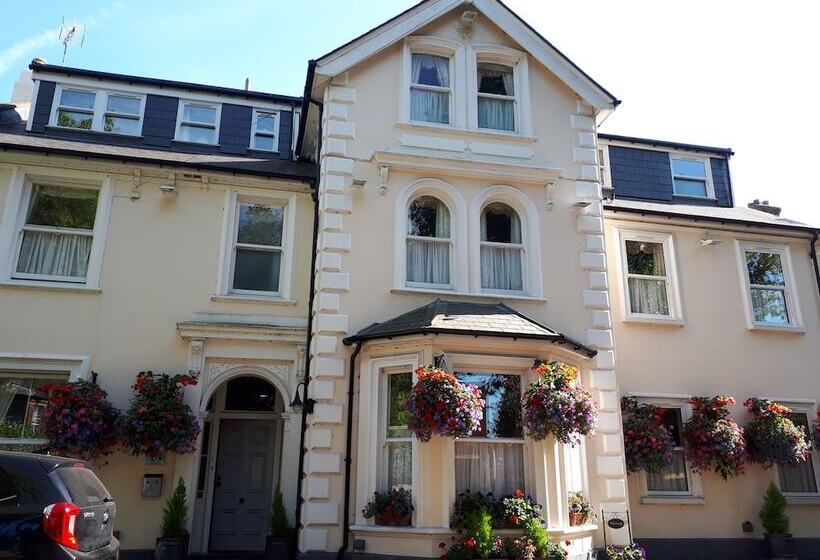 צימר Canterbury Lodge