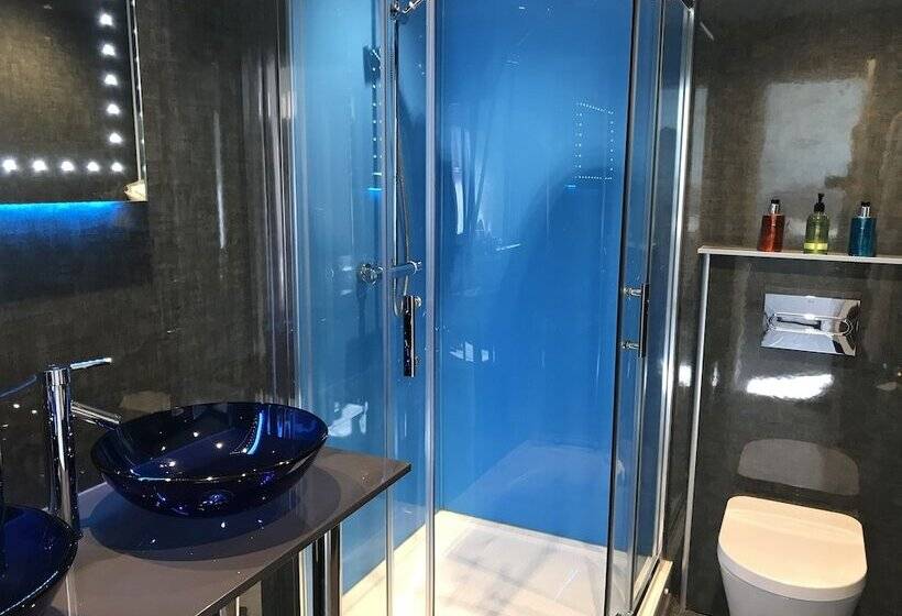 צימר Canterbury Lodge