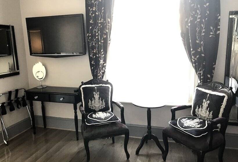 צימר Canterbury Lodge