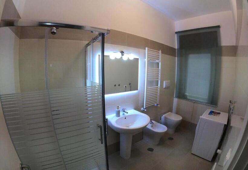 مبيت وإفطار Caserta Royale Apartment