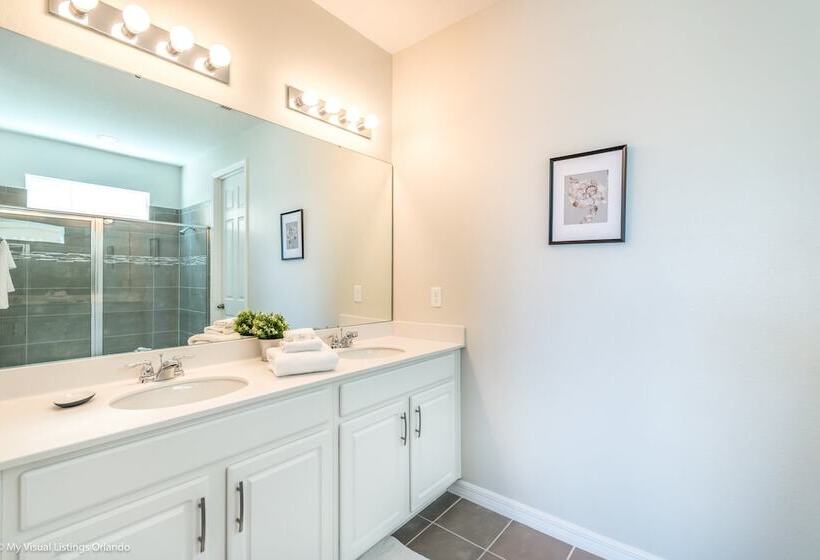 Fabulous 9 Bed 6,5 Ba Villa Games, Pool & Spa 9063srl