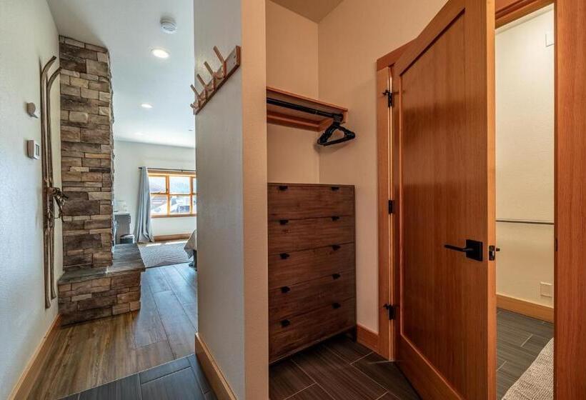 호텔 Alpen Dorf Pension