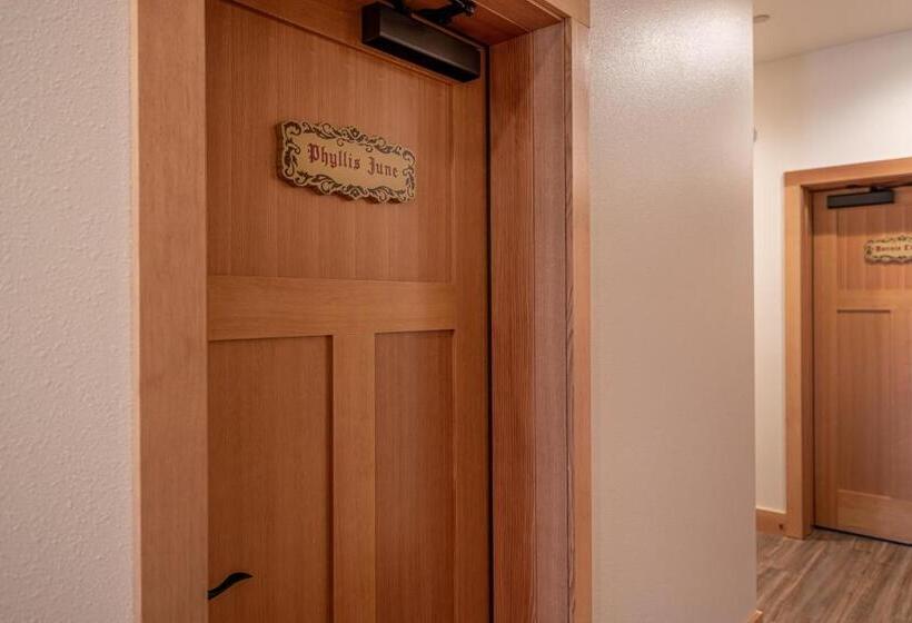 호텔 Alpen Dorf Pension