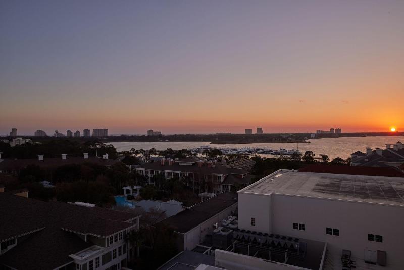 فندق Effie Sandestin Resort, Autograph Collection