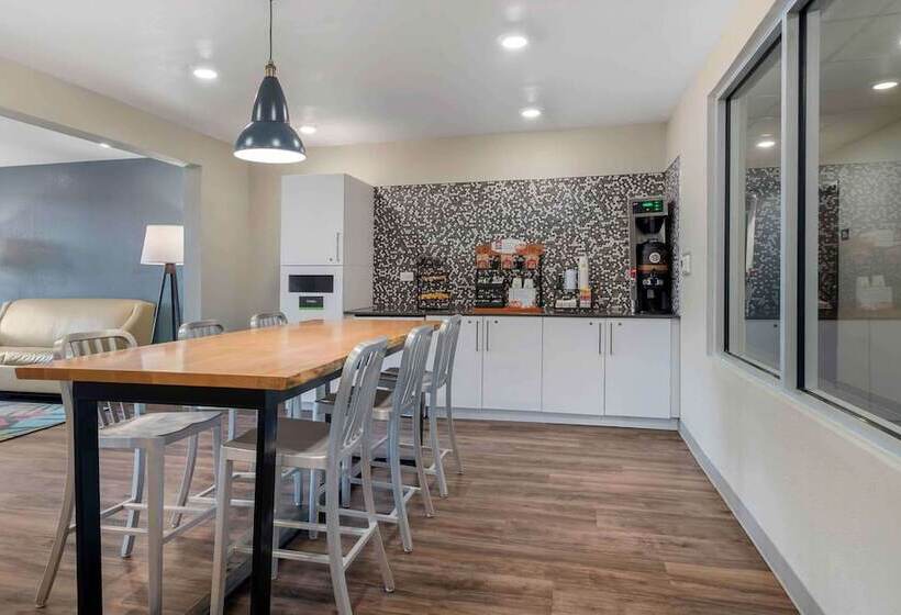 هتل Extended Stay America Suites  Atlanta  Lithia Springs